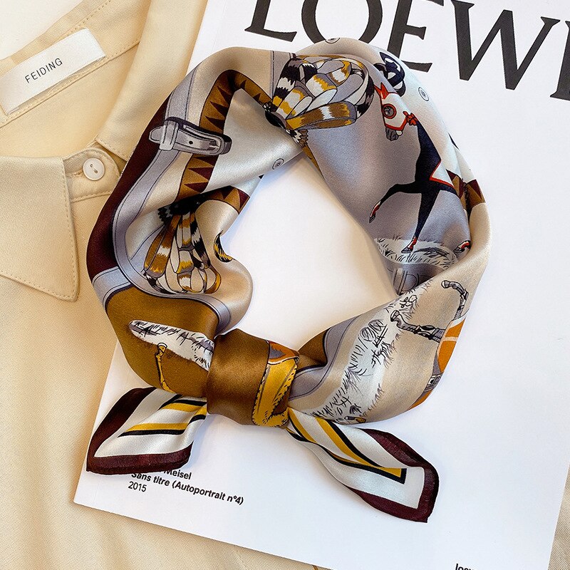 Carré 100% Soie Chic Femme