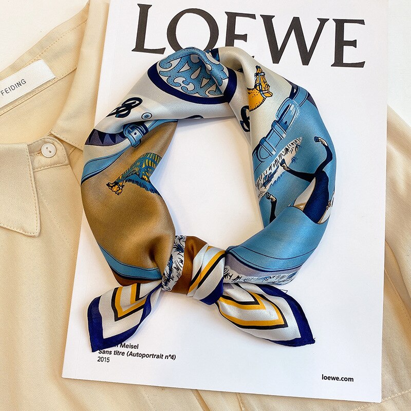 Carré 100% Soie Chic Femme