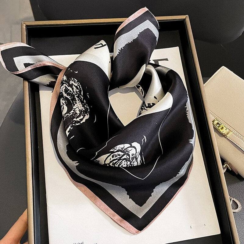 Carré 100% Soie Décoration Chic Femme