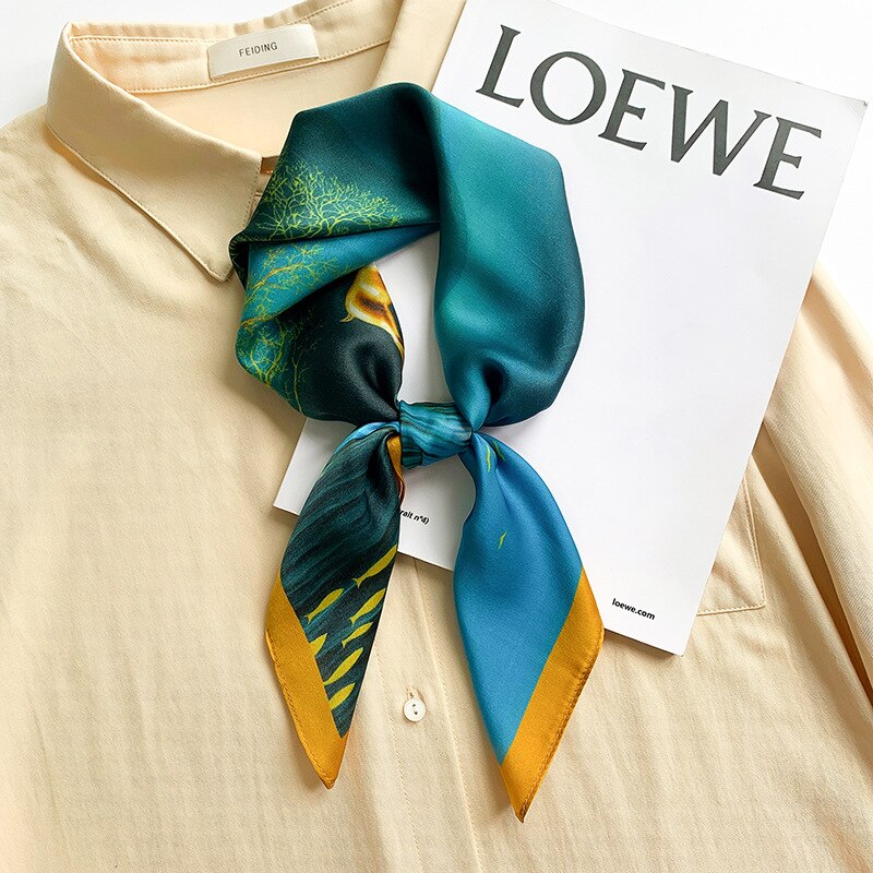 Carré 100% Soie Chic Femme