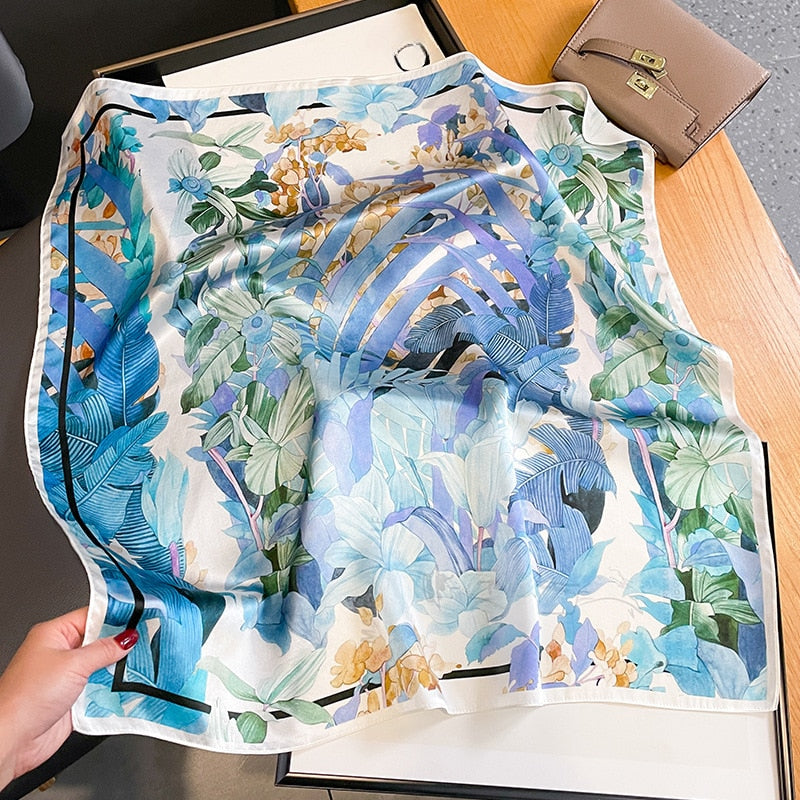 Carré 100% Soie Décoration Fleur Bleu Femme