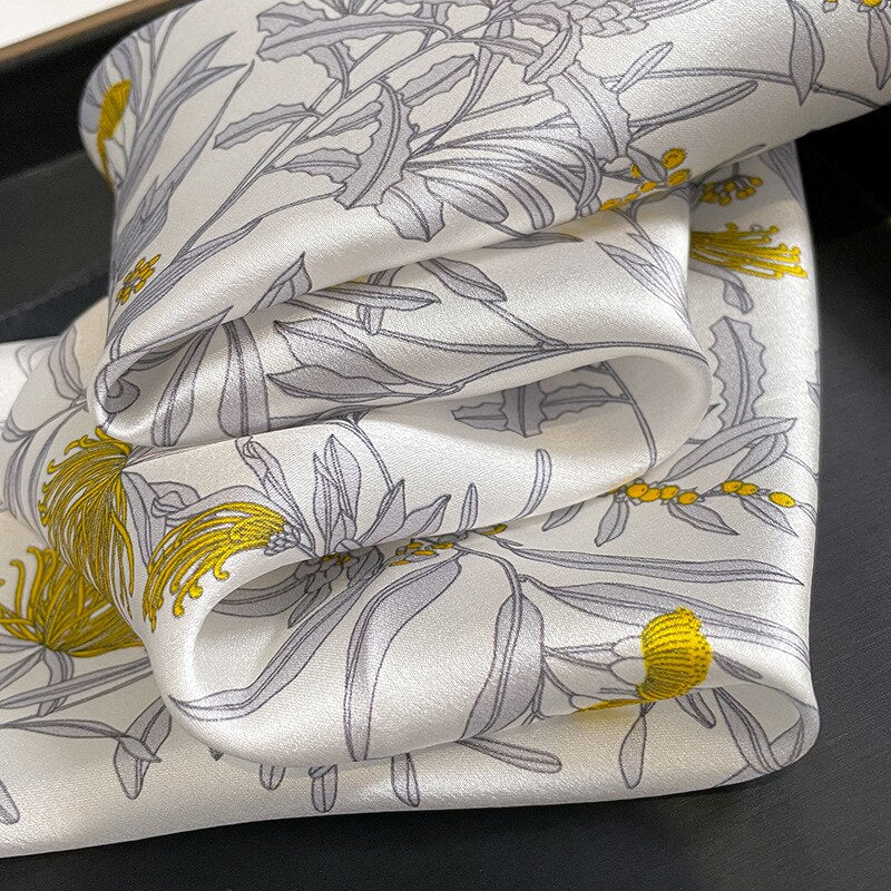 Carré 100% Soie Blanc Femme