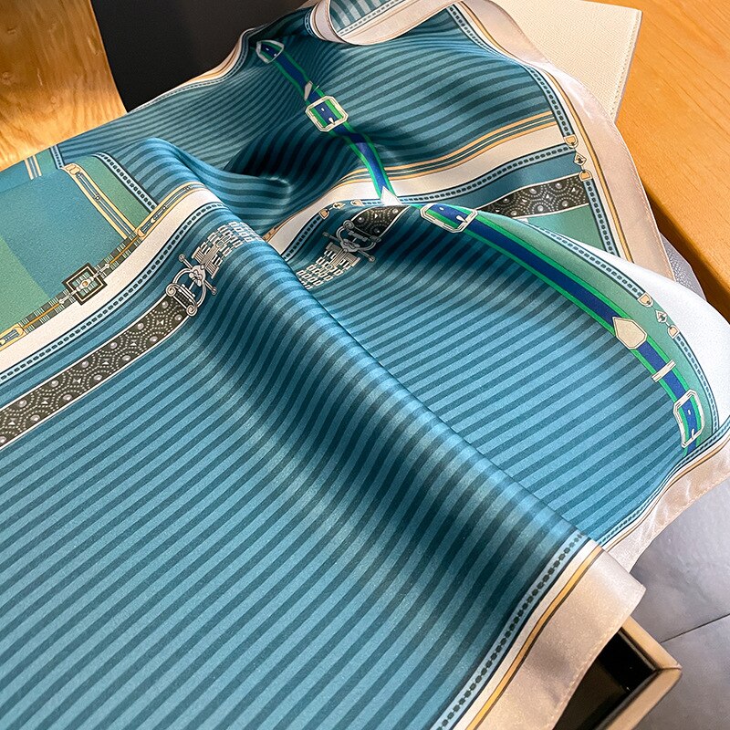 Carré 100% Soie Décoration Chic Femme