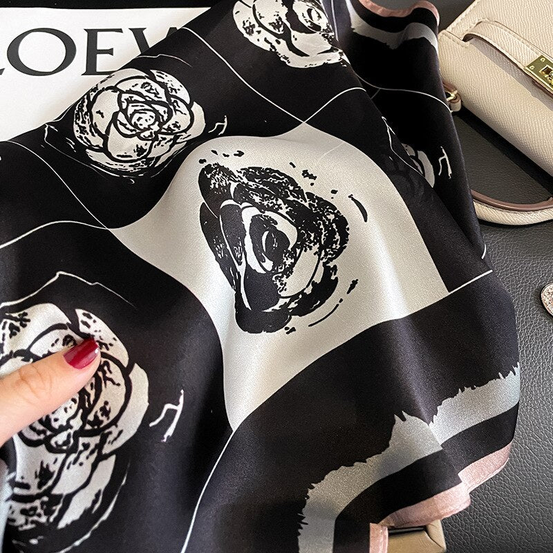 Carré 100% Soie Décoration Chic Femme