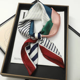 Foulard Carré Chic