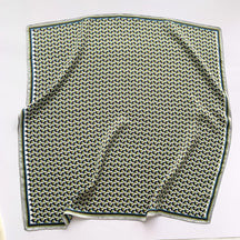 Carré 100% Soie Unique Femme