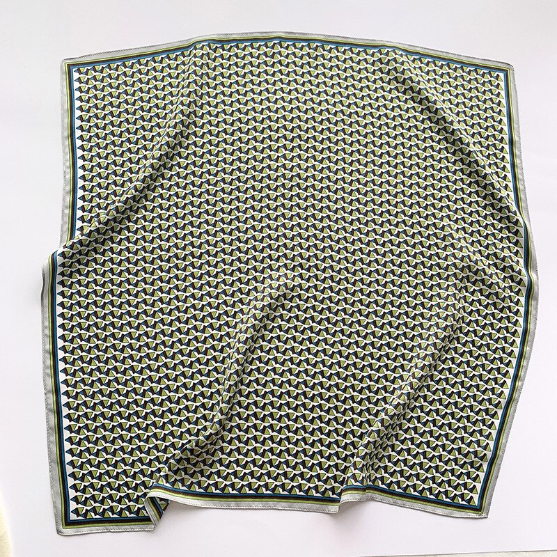 Carré 100% Soie Unique Femme