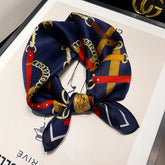 Carré 100% Soie Chic Femme