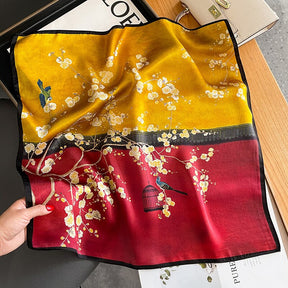 Carré 100% Soie Classique Femme