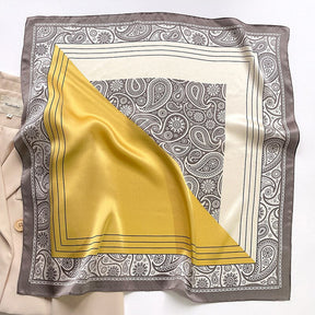 Carré 100% Soie Sophistiqué Femme