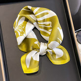 Carré 100% Soie Chic Femme