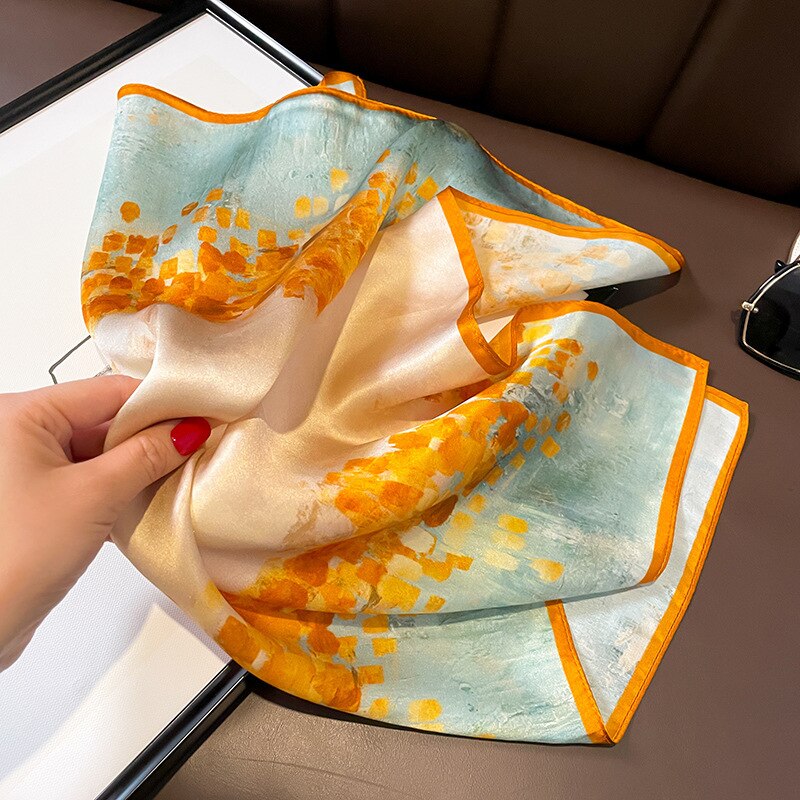 Carré 100% Soie Raffiné Femme