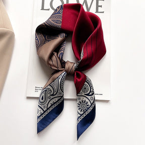 Carré 100% Soie Sophistiqué Femme