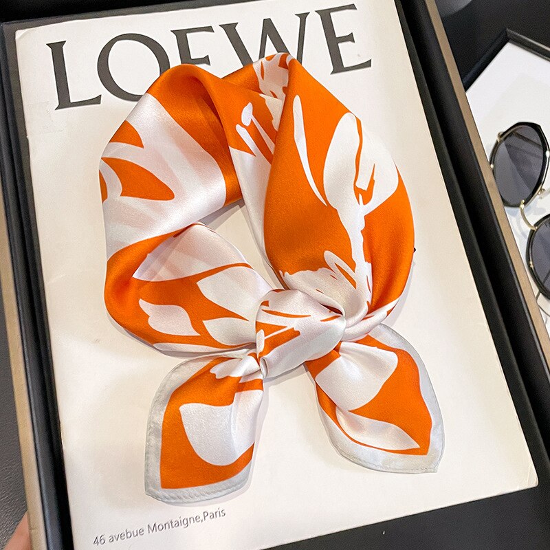 Carré 100% Soie Chic Femme