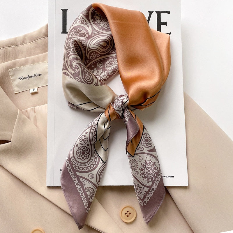 Carré 100% Soie Sophistiqué Femme