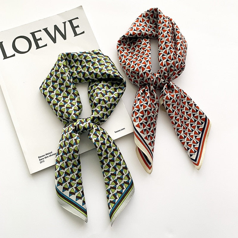 Carré 100% Soie Unique Femme